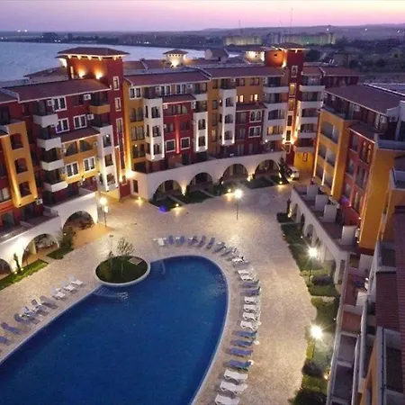 Sorrento In Marina Cape 아파트